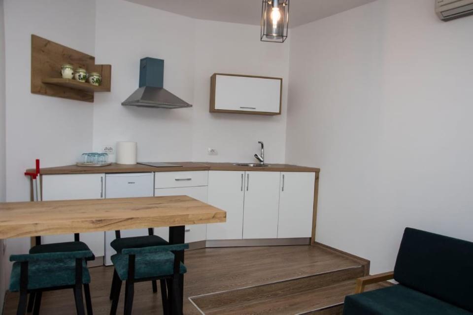 Apartament Stefani Saranda Kültér fotó