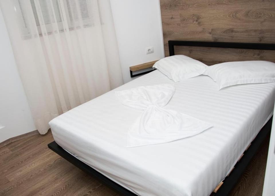 Apartament Stefani Saranda Kültér fotó